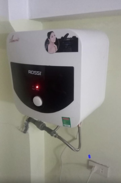 Review chi tiết bình nóng lạnh Rossi RA30SQ 30 lít