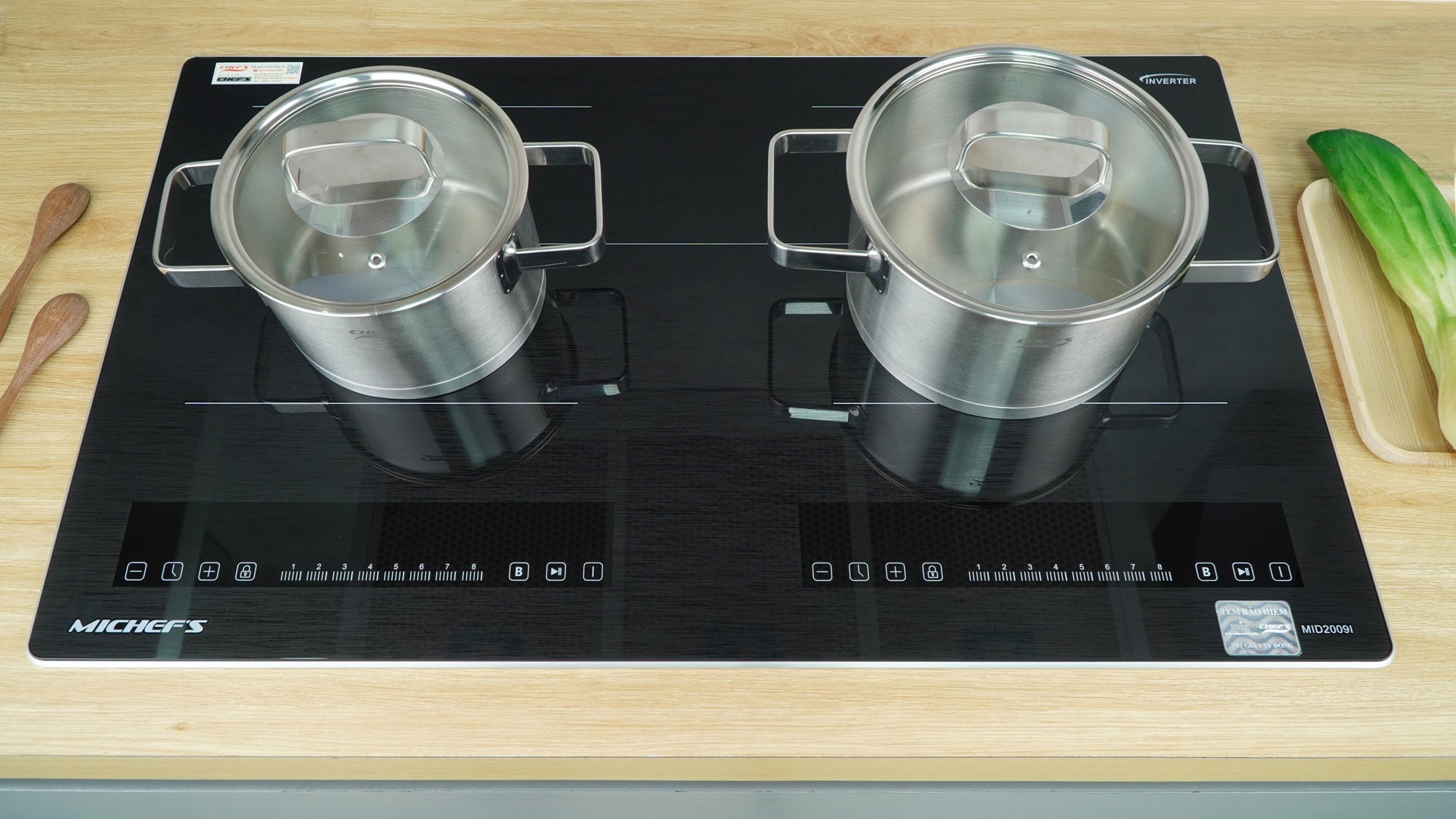 Những tiện ích trên bếp từ đôi Chef's MID2009I