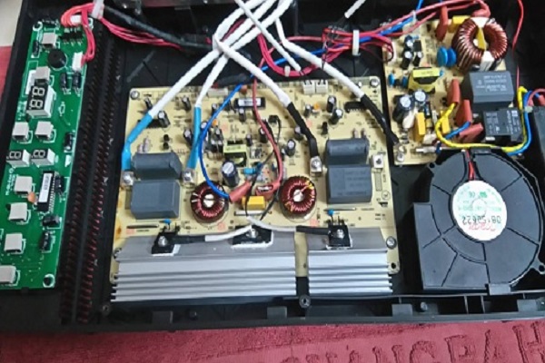 Bếp từ đôi loạn cảm ứng, nguyên nhân và cách khắc phục