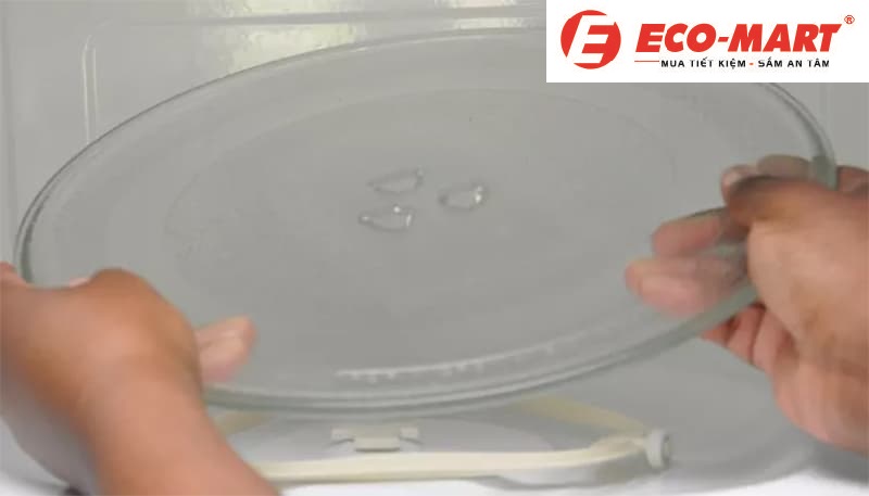 Lò vi sóng không quay – Nguyên nhân, cách sửa chữa và lời khuyên hữu ích