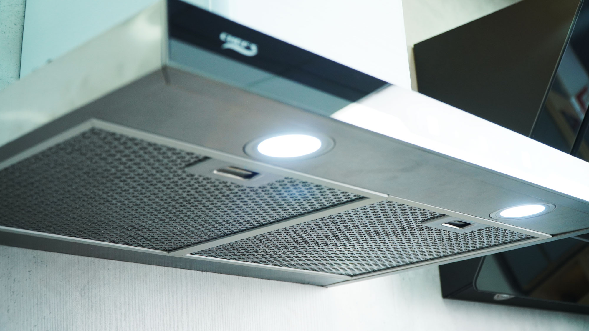 Máy hút mùi chữ T Chefs kích thước 70Cm EH-R107E7D