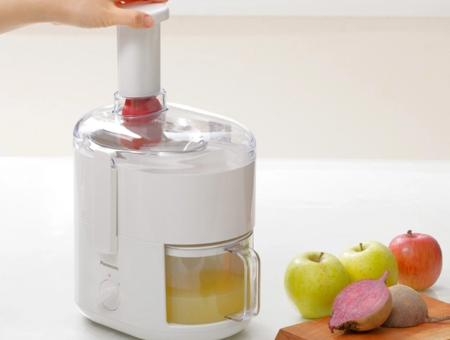 Máy ép trái cây Panasonic MJ-CS101WRA
