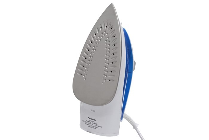 Bàn là hơi nước Panasonic NI-M300TARA 1800W