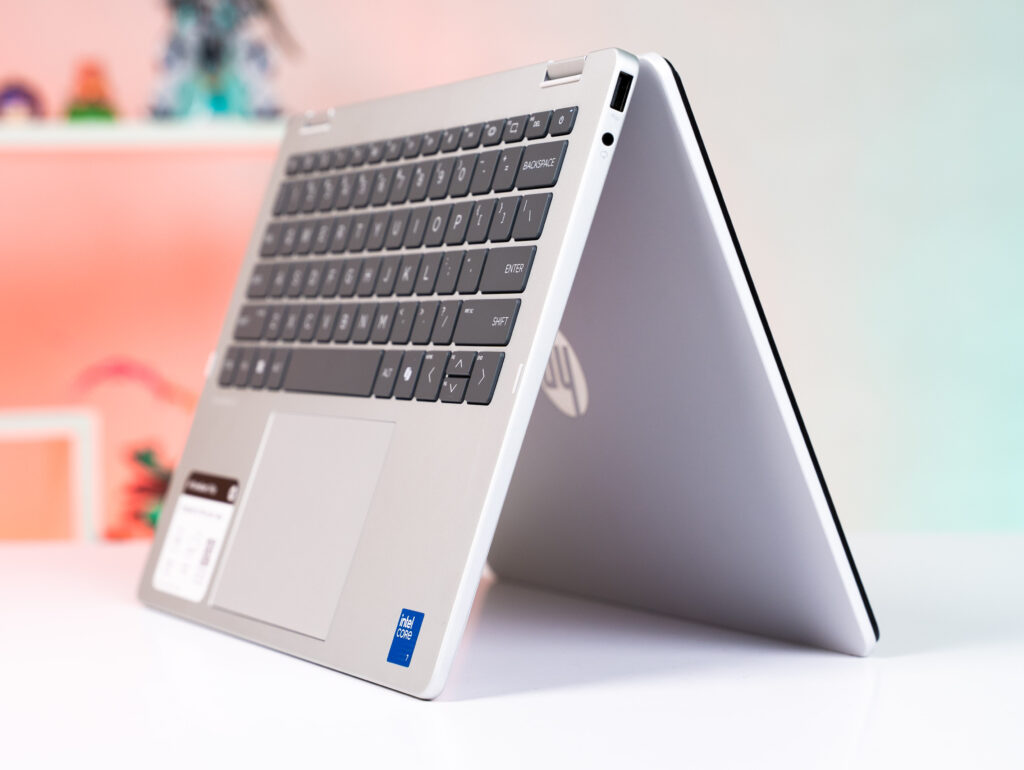 Máy tính xách tay HP OmniBook 5 Flip HP14-FB0013DX (Core 5.120U/RAM 8GB/SSD 512GB/14.0 inch  2K Touch/Win 11/Bạc_B5UJ3UA)