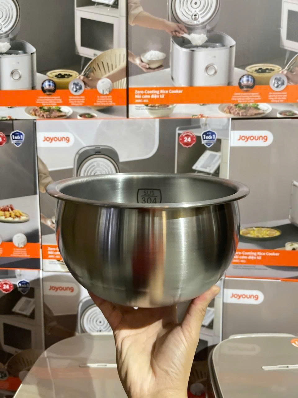 Nồi cơm điện cao tần Joyoung JNRC-401 1.5lít lòng nồi inox 304