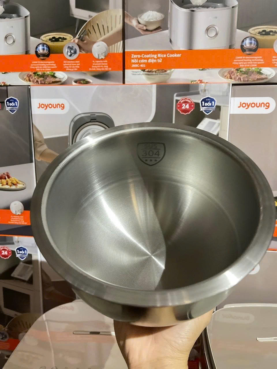 Nồi cơm điện cao tần Joyoung JNRC-401 1.5lít lòng nồi inox 304