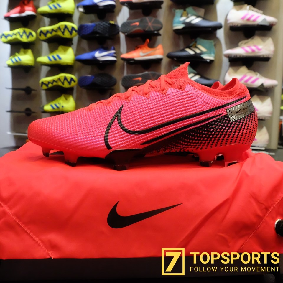 nike mercurial vapor laser crimson