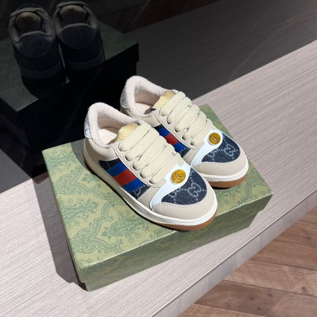 GG Sneakers