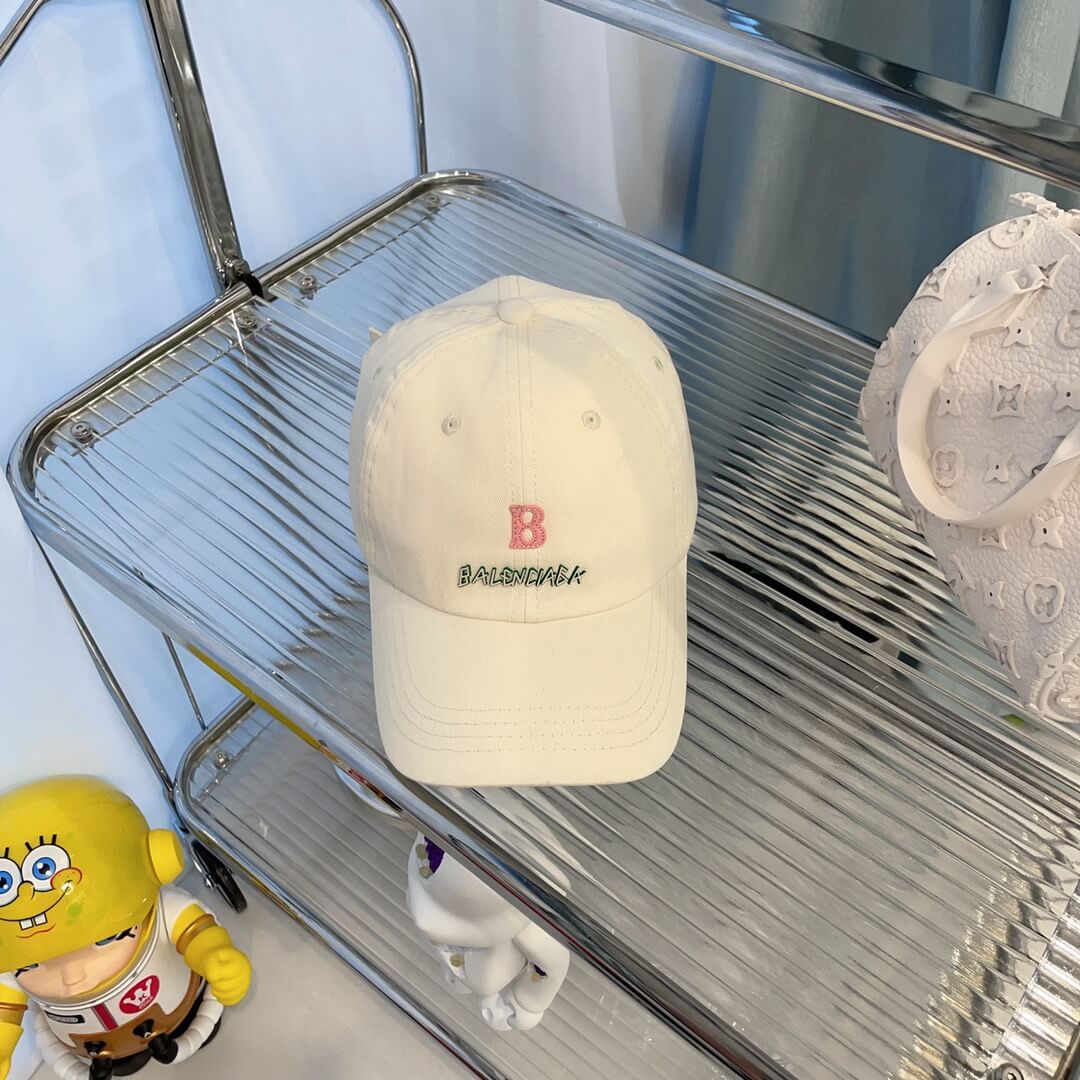 Caps