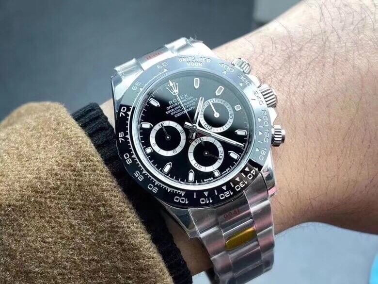 Role* Watch