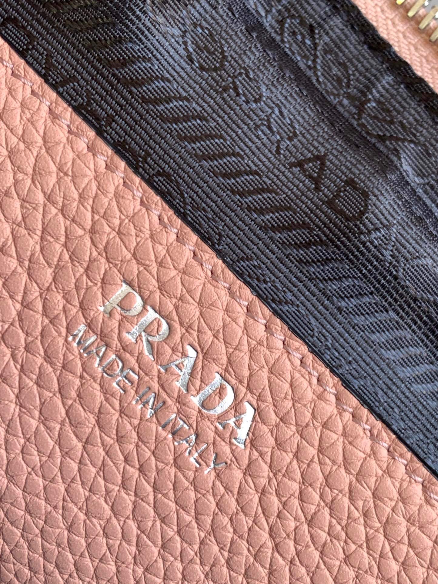 PR Double Zippers