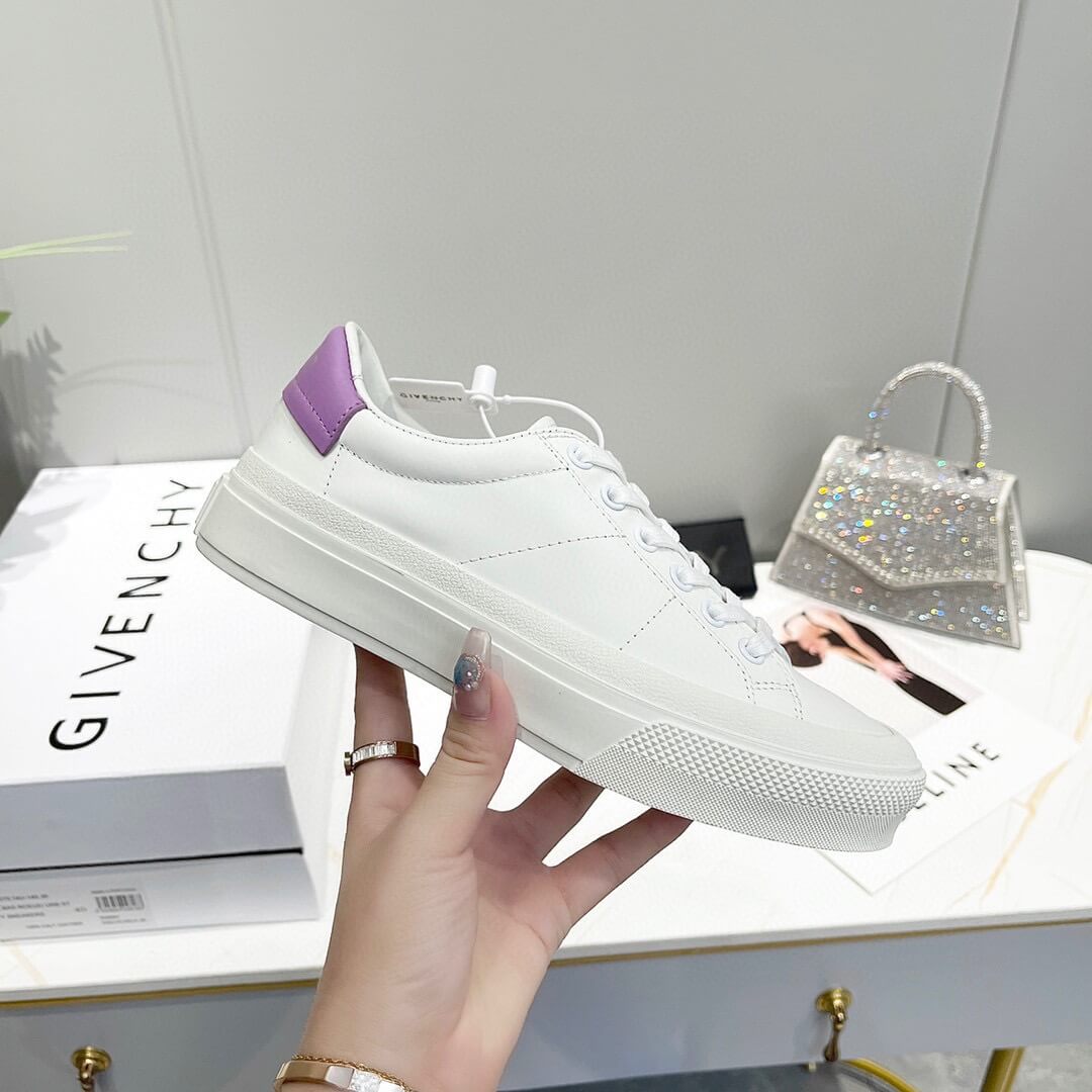 GVC Sneakers