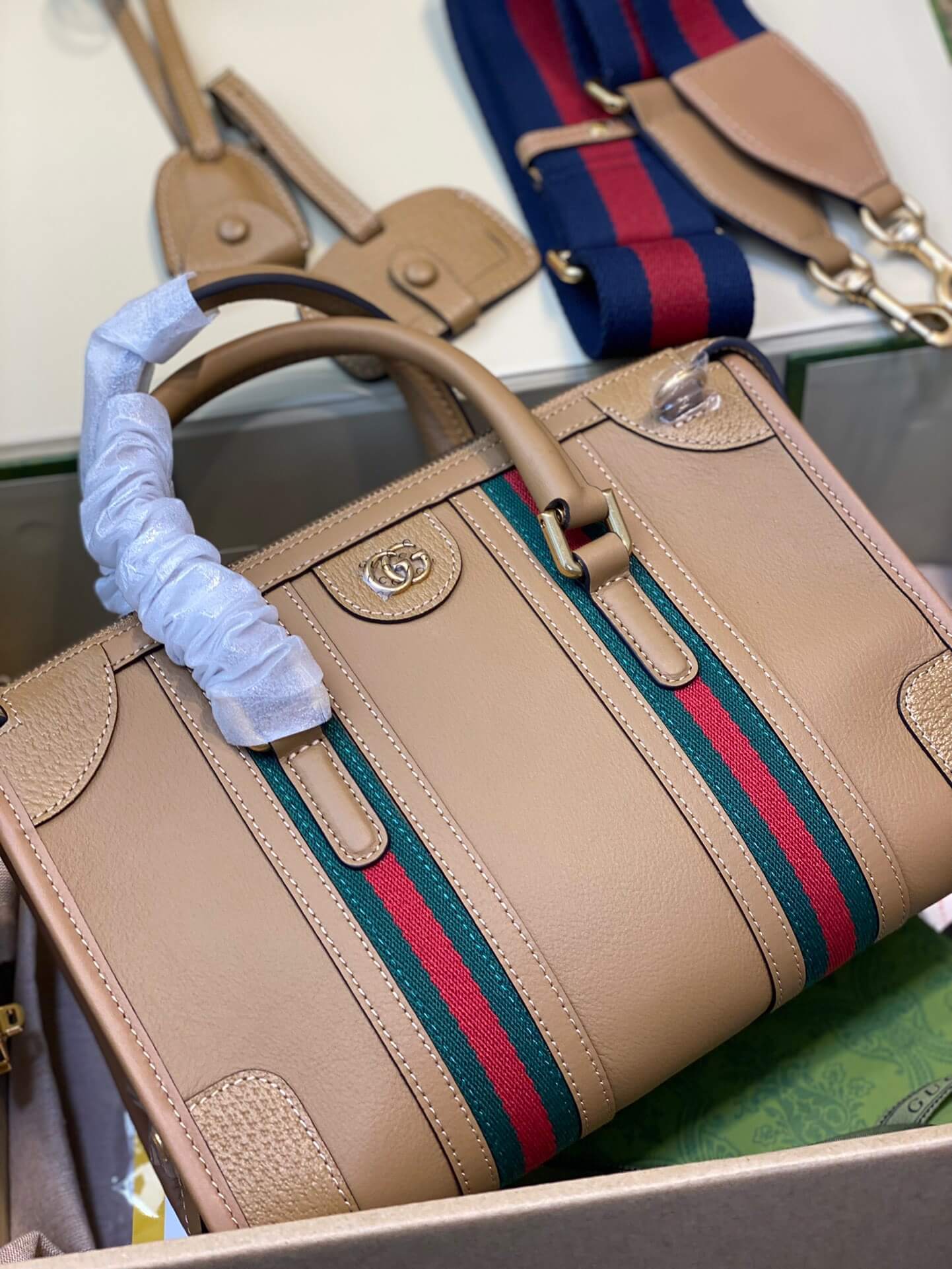GG Tote
