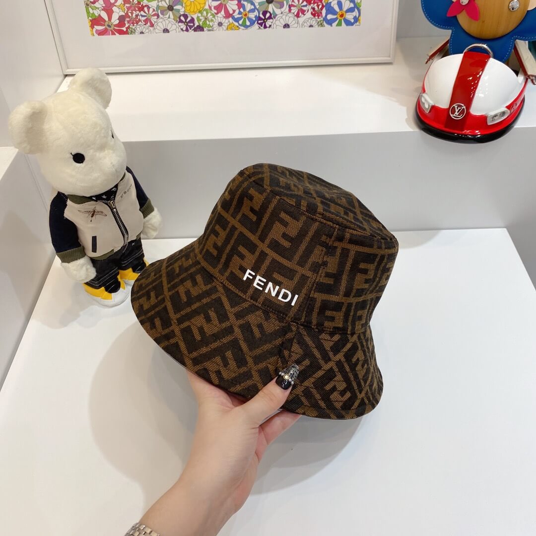 Bucket Hat
