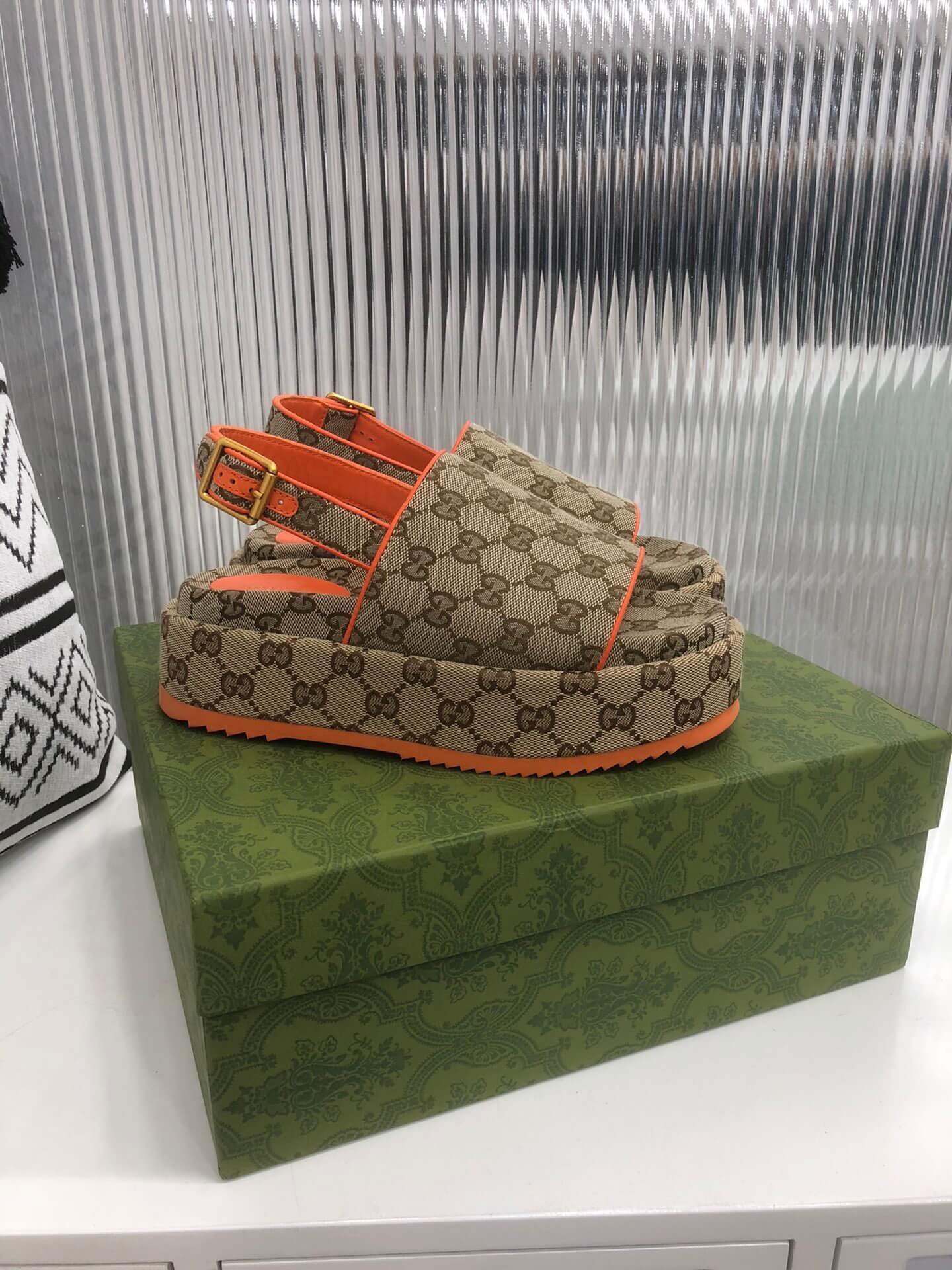 GG Chunky Sandals