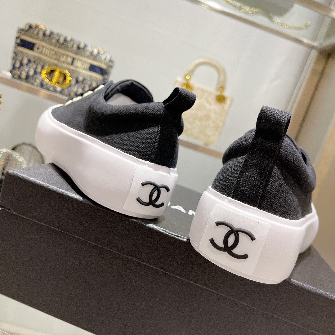 CC Sneakers