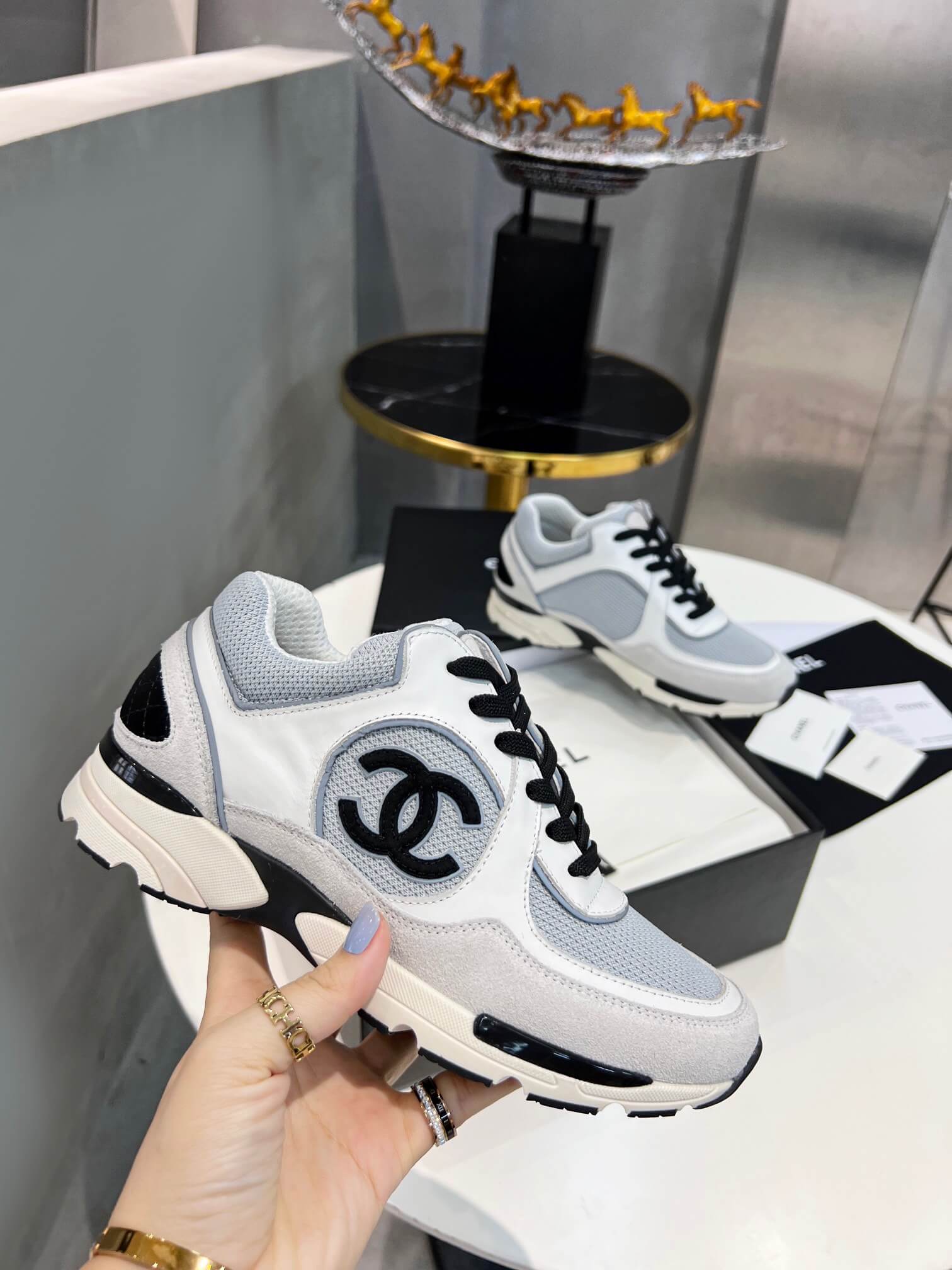 CC Sneakers