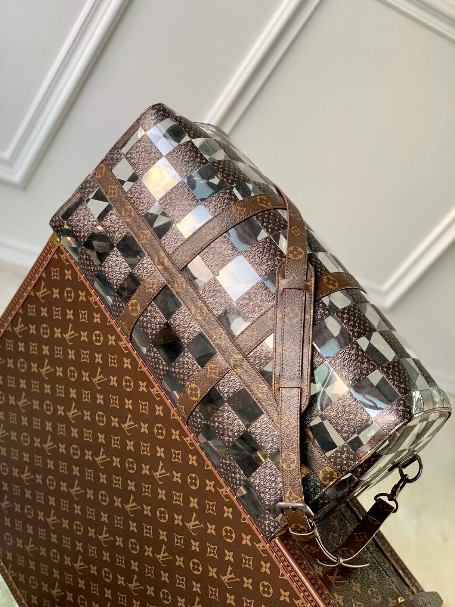 LOUIV Keepall