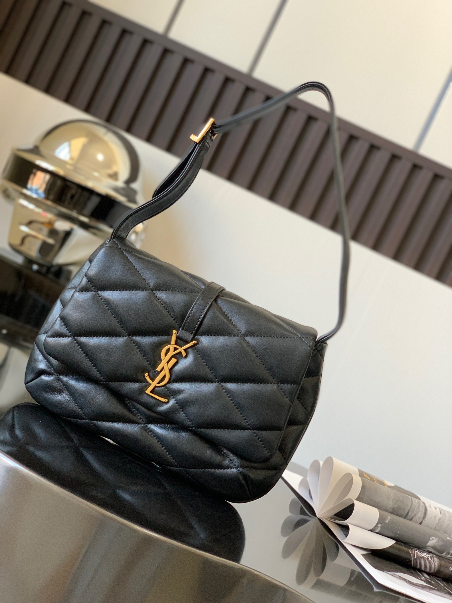 YSL Le57