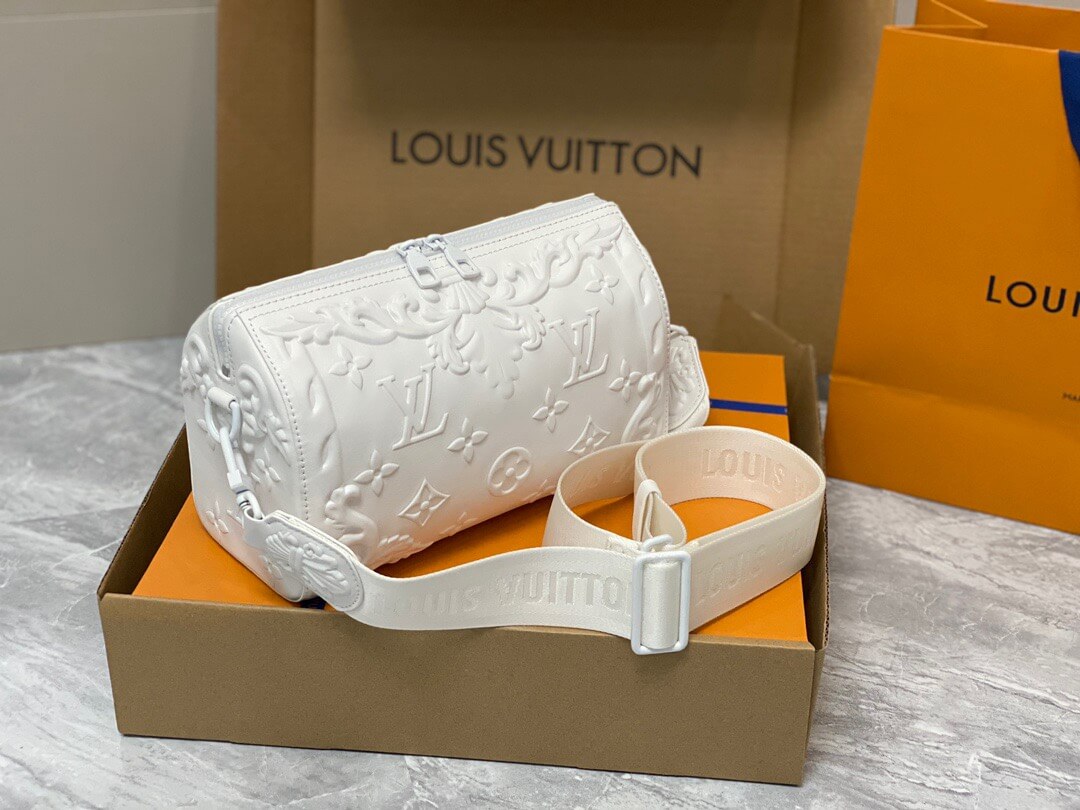 LOUIV City Keepall