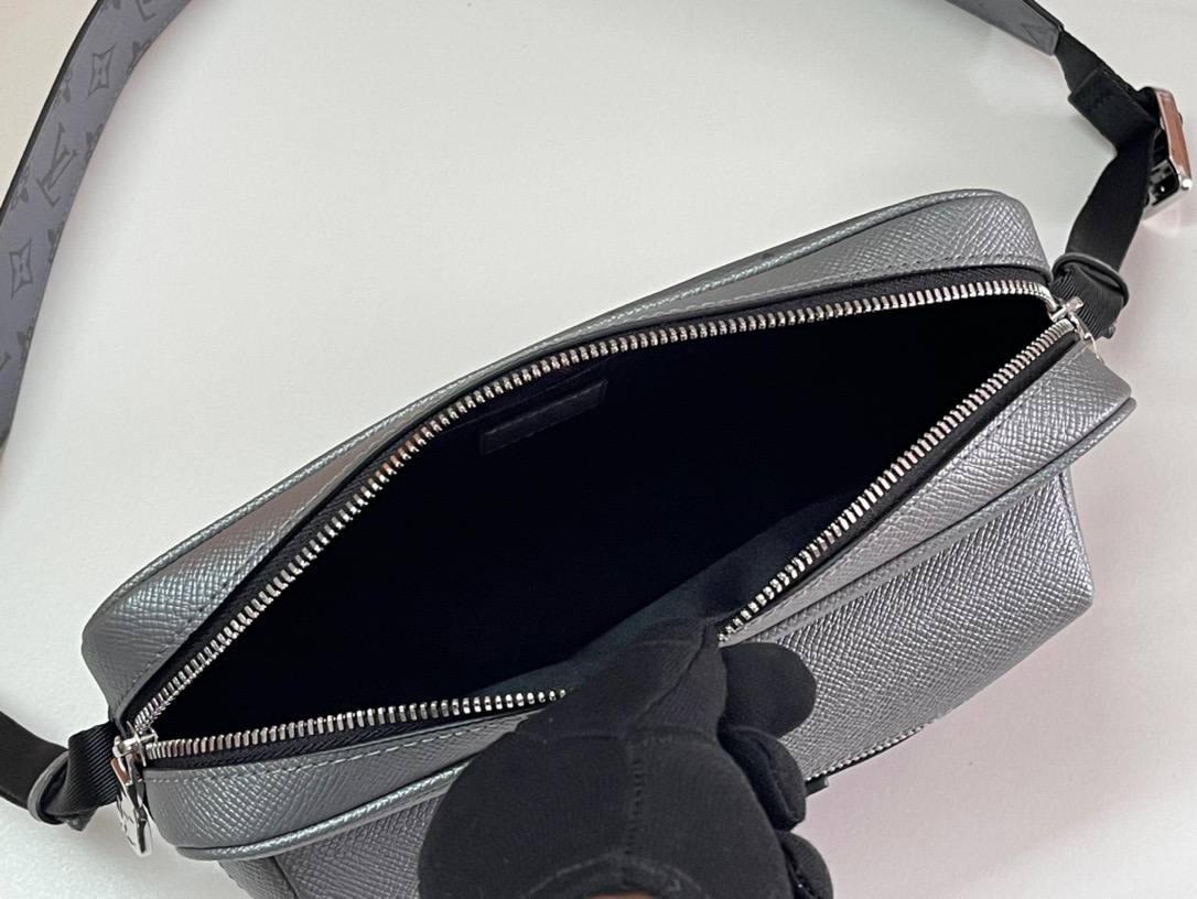 LOUIV M30830 Outdoor