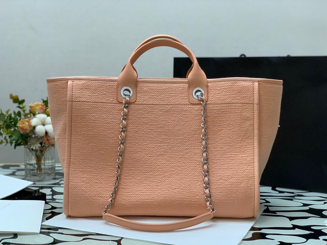 CC Medium Tote