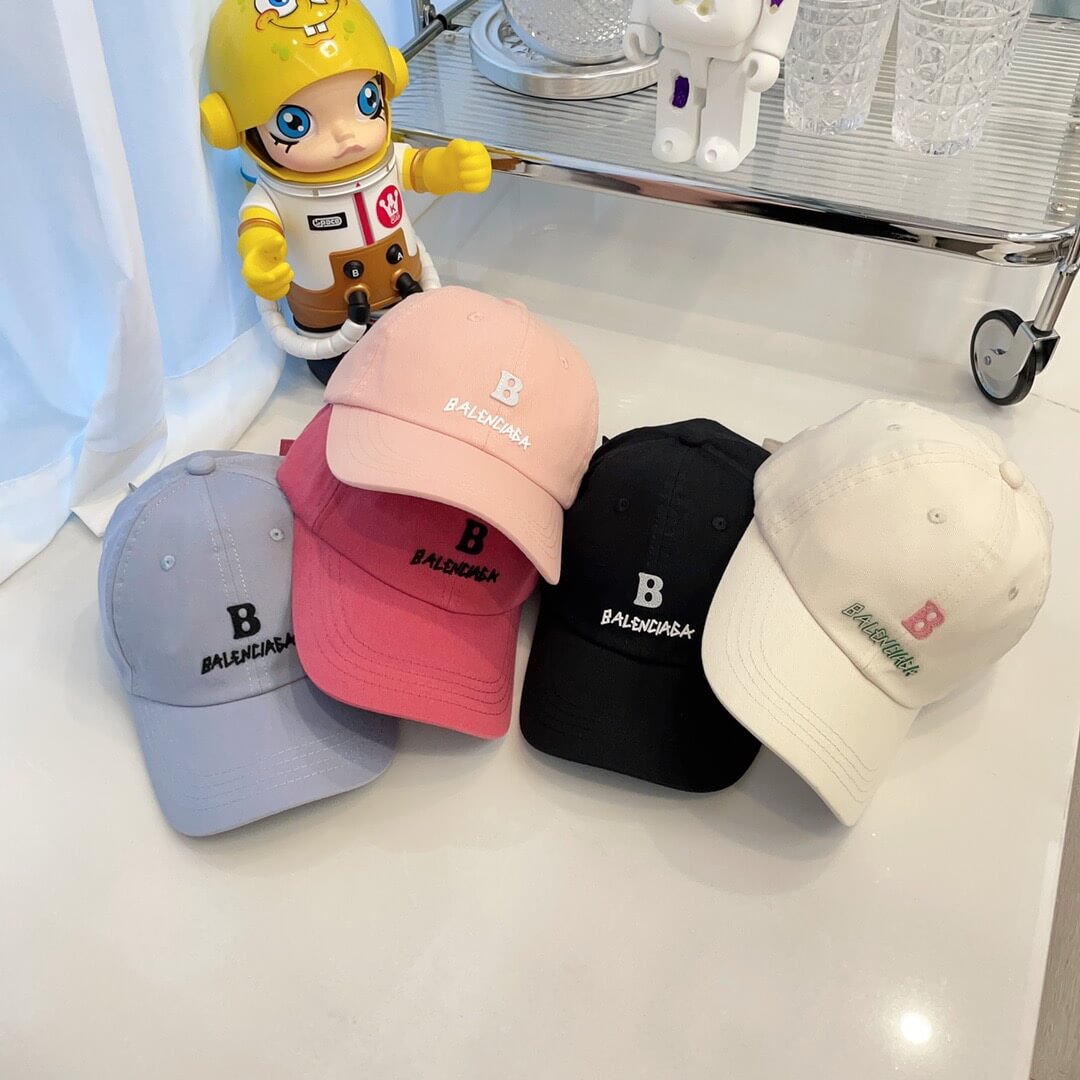 Caps