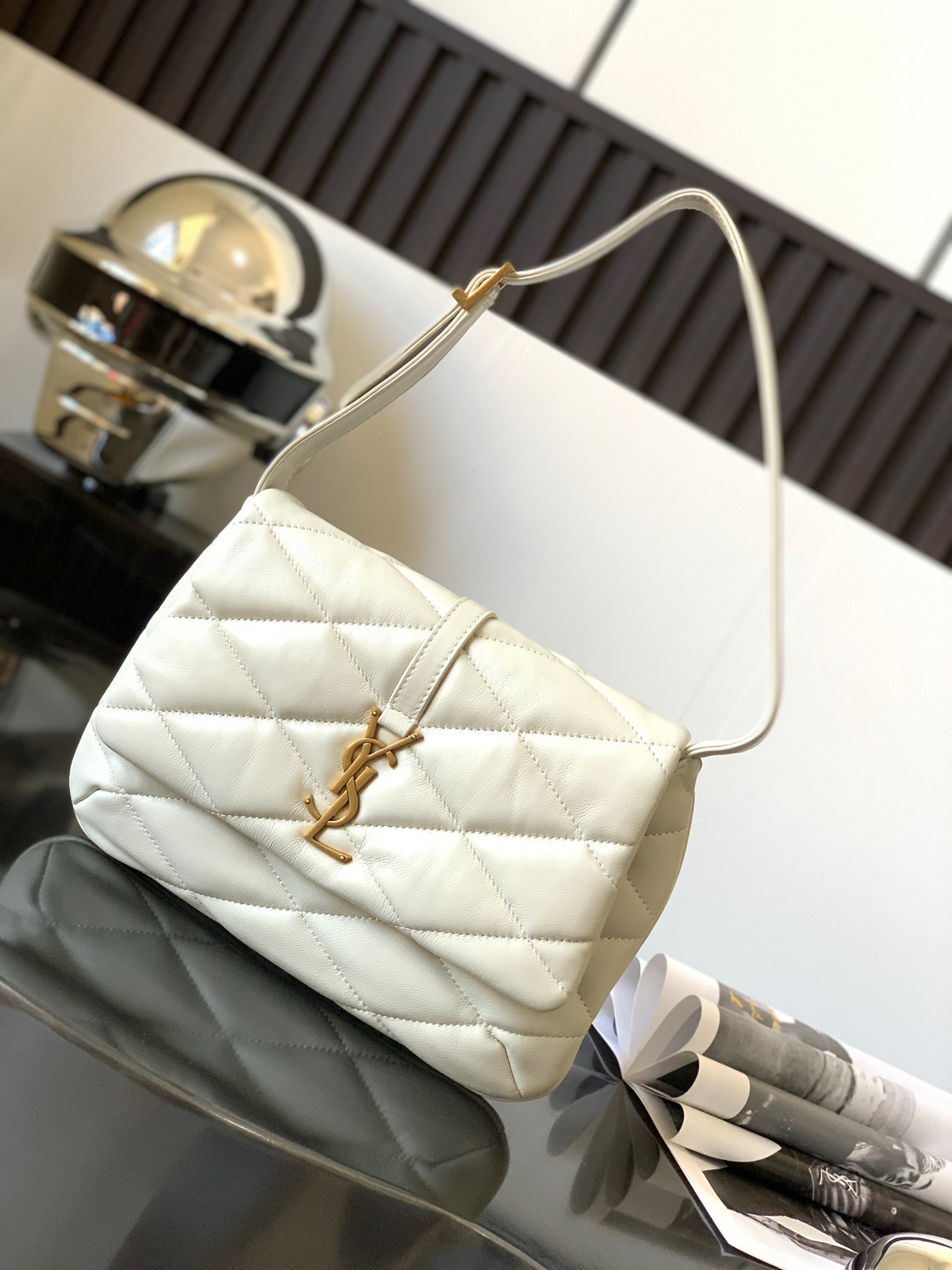 YSL Le57