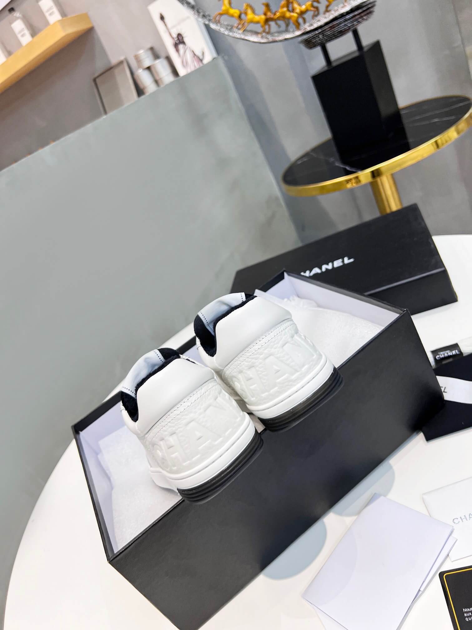 CC Sneakers