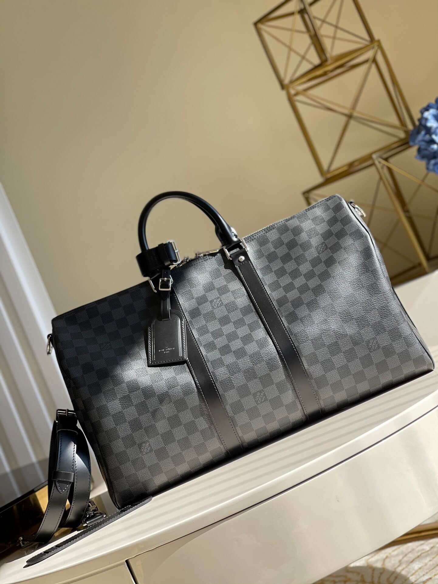 LOUIV Keepall