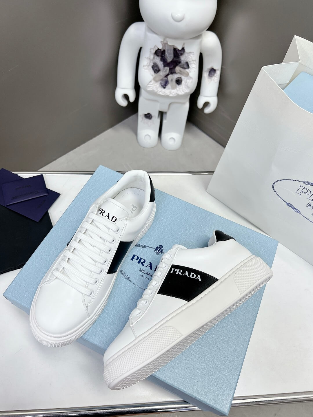 PR Sneakers