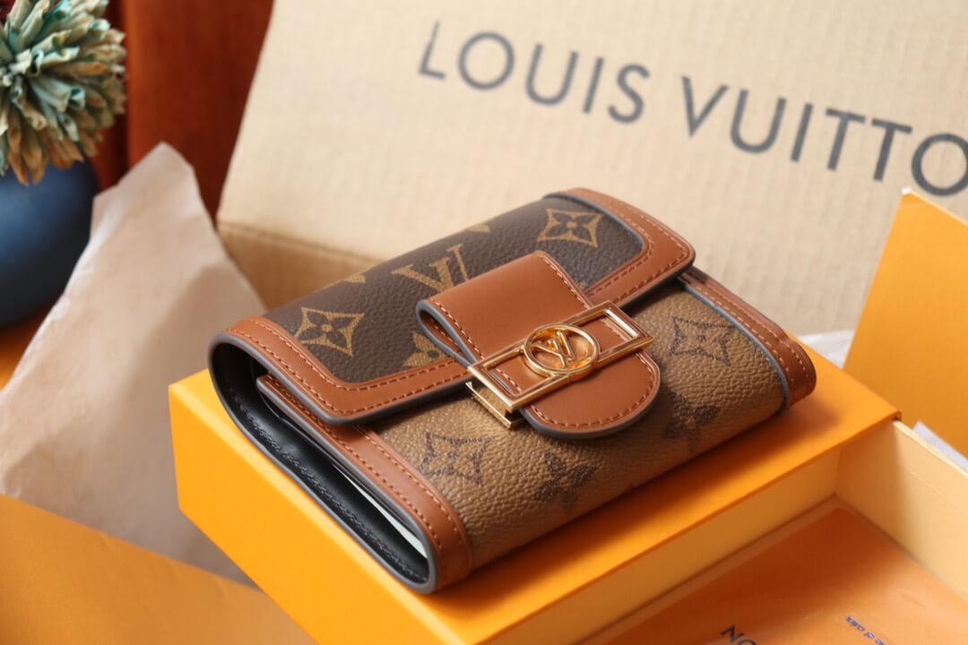 LOUIV Dauphine Wallet