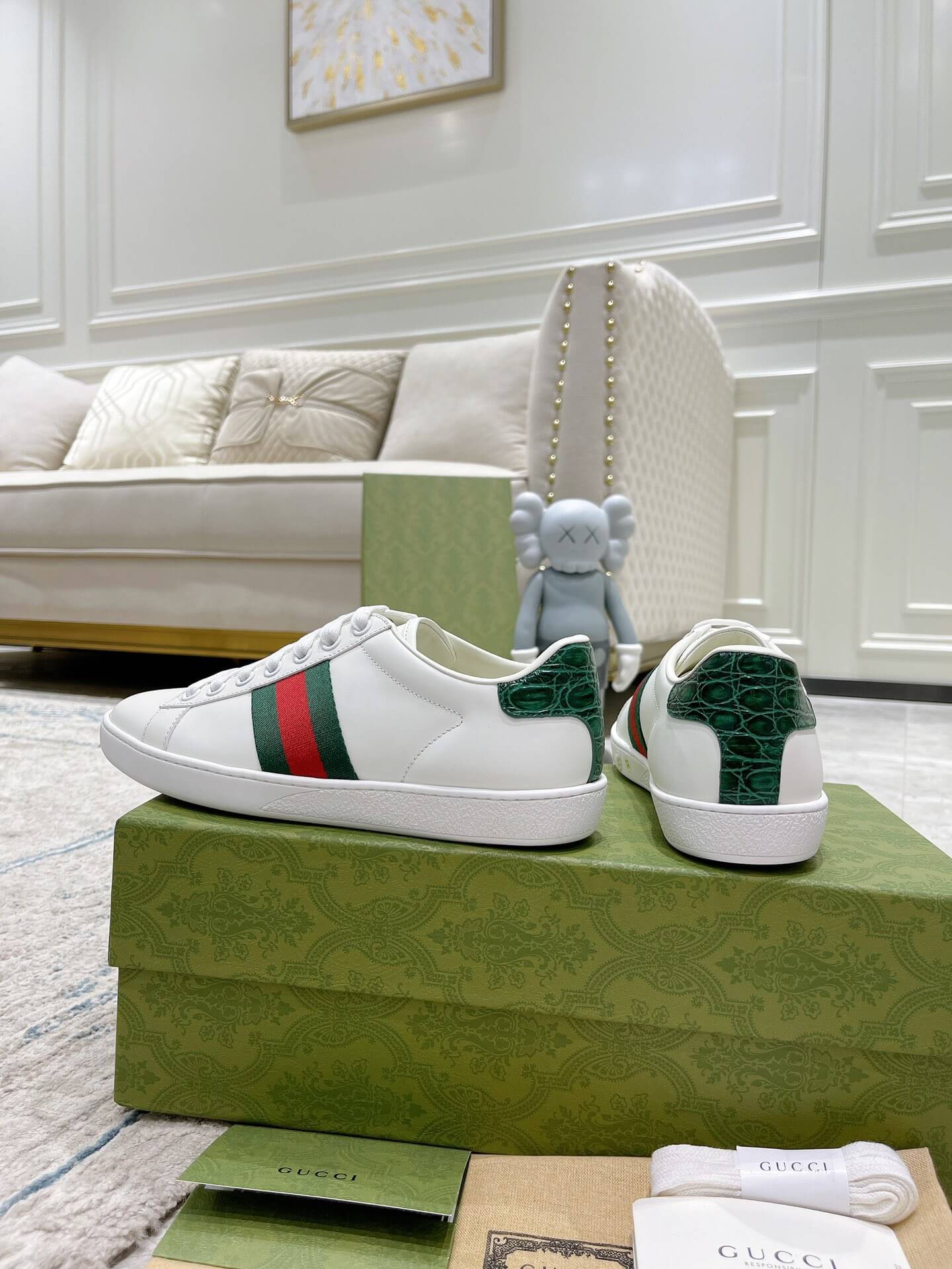 GG Sneakers