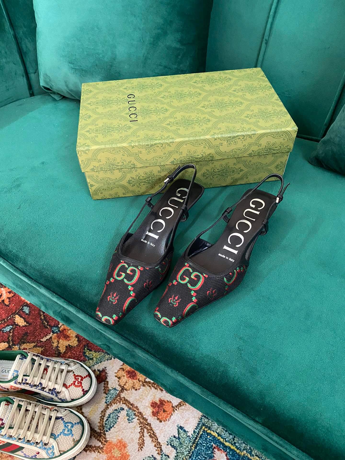 GG Slingback