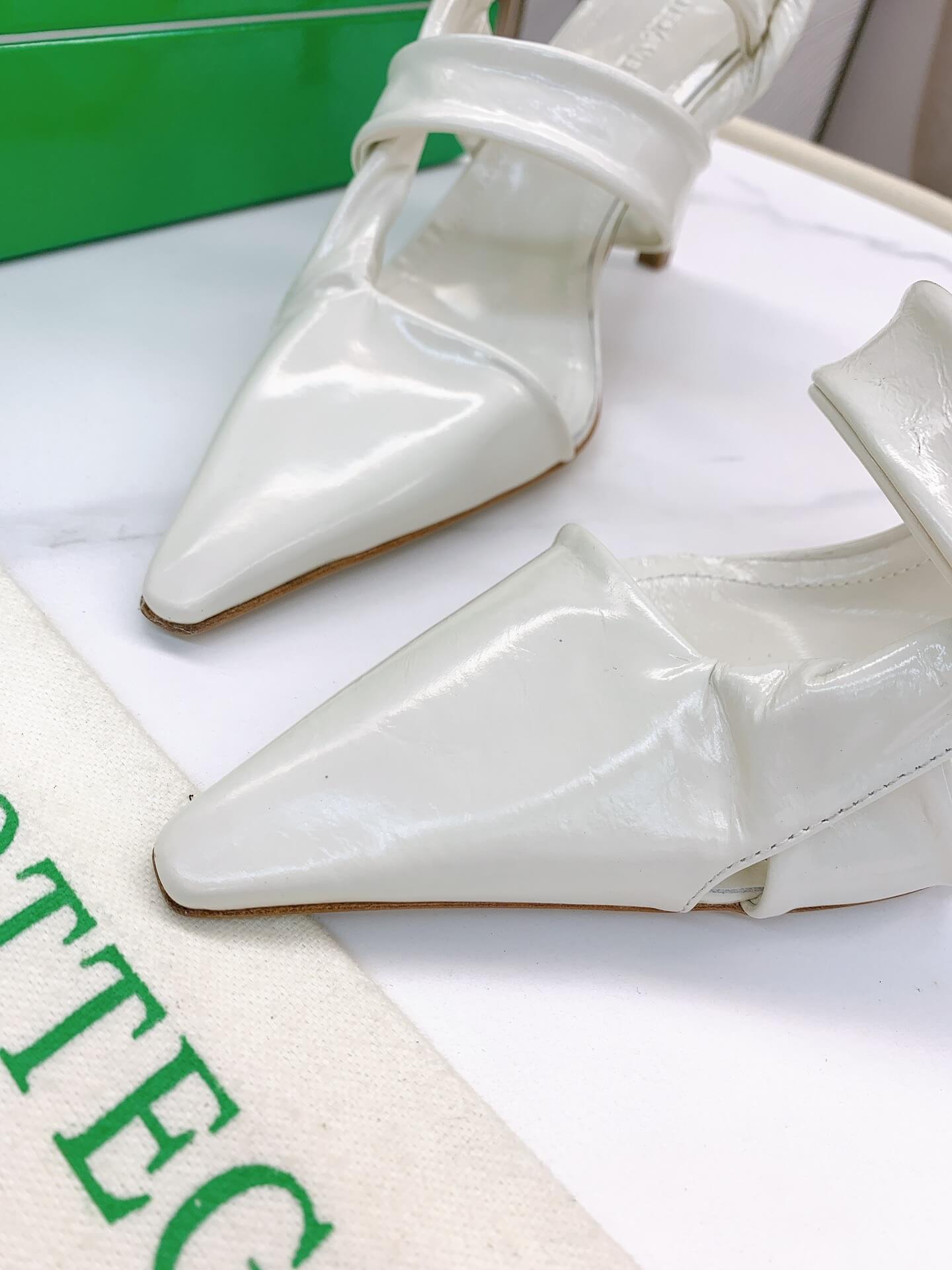 BV Heels