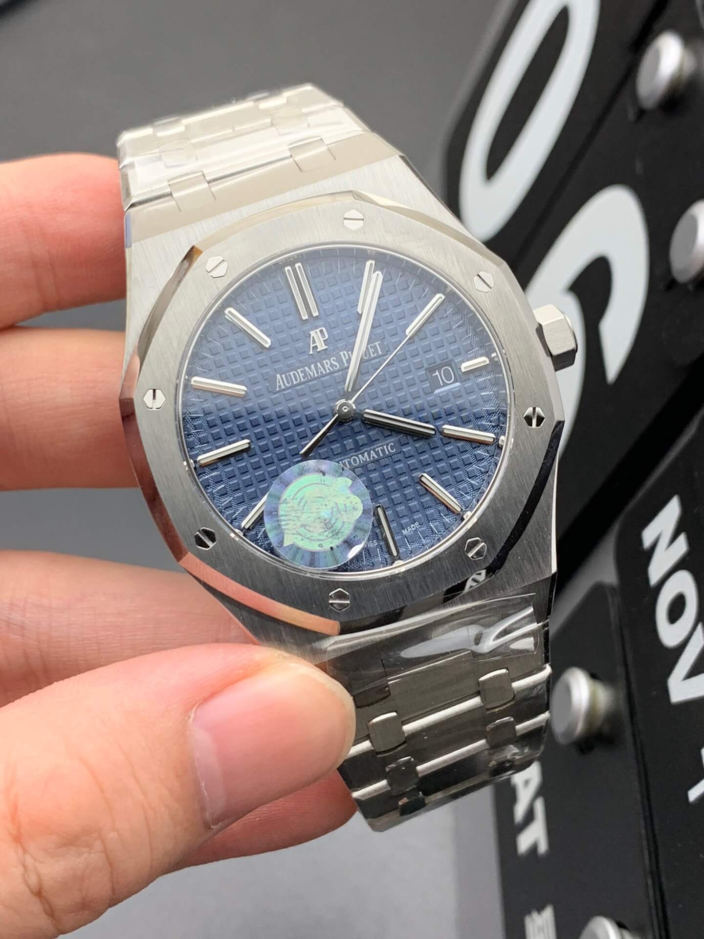 Men Watch