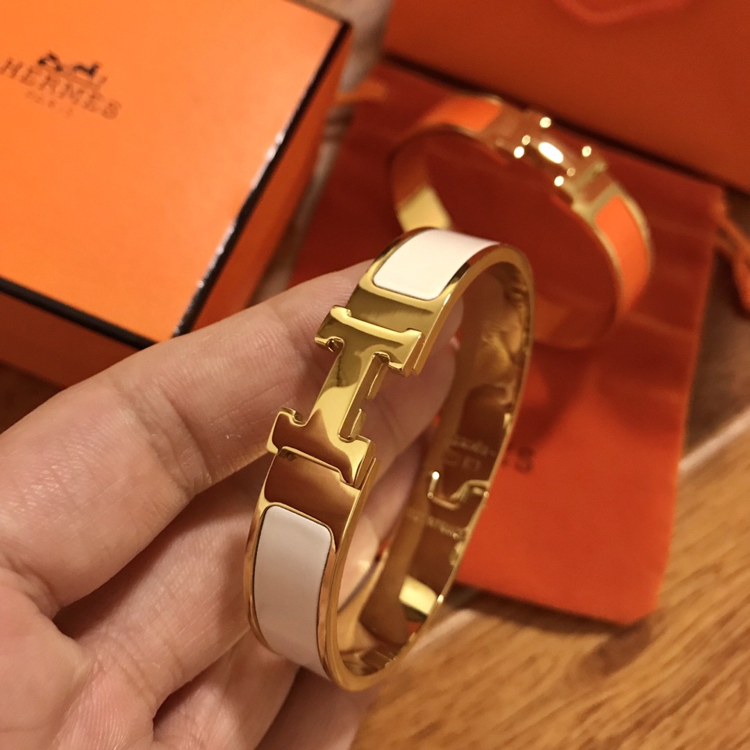 HM Bangle