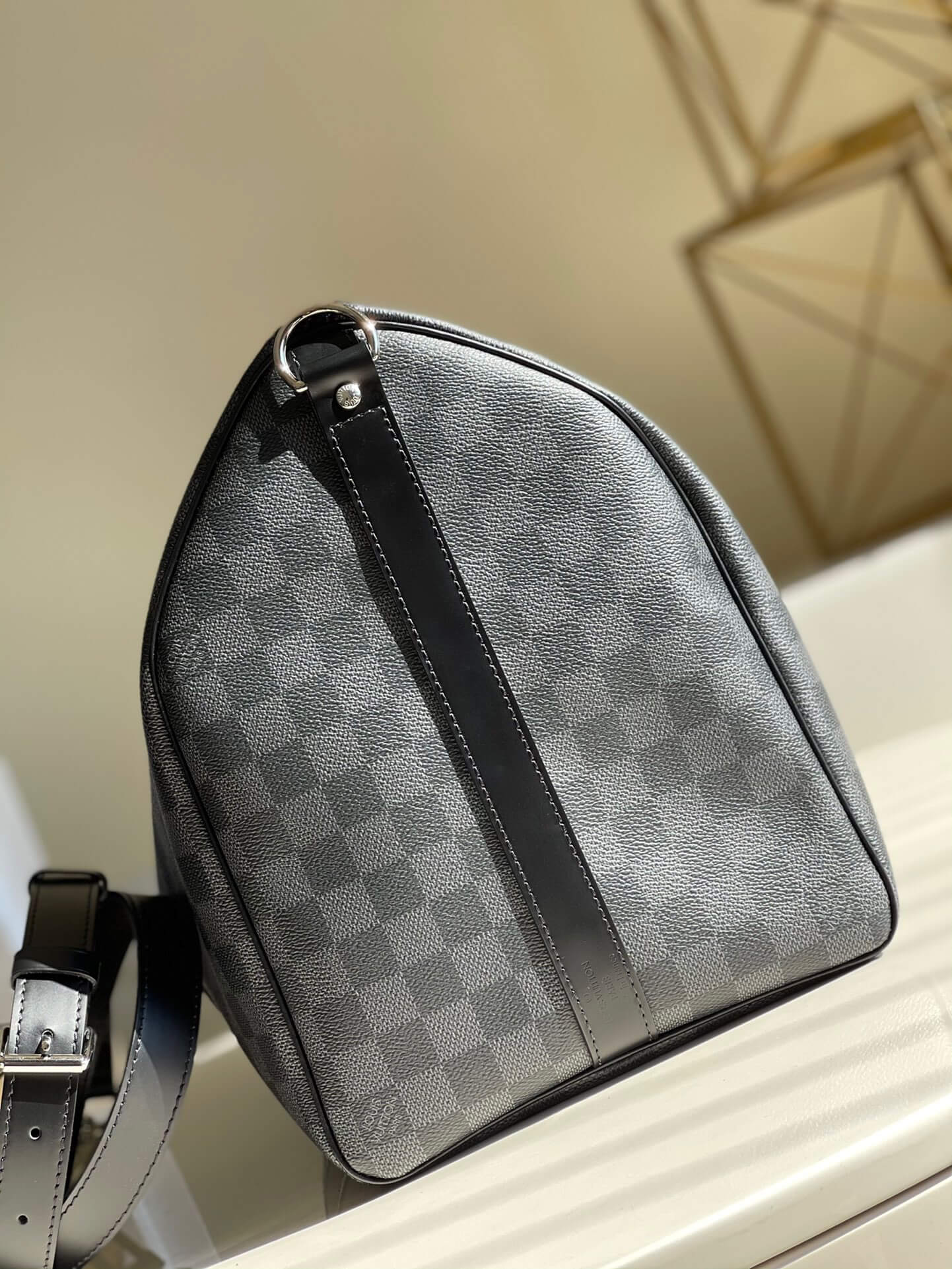 LOUIV Keepall