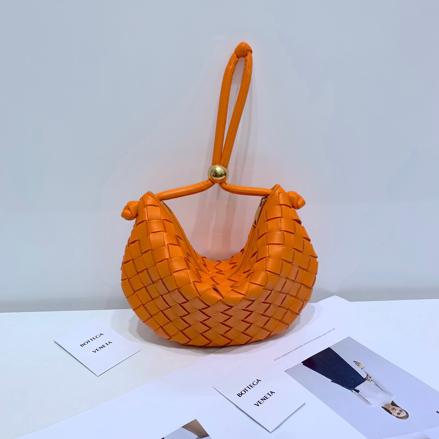 BV Turn Bag