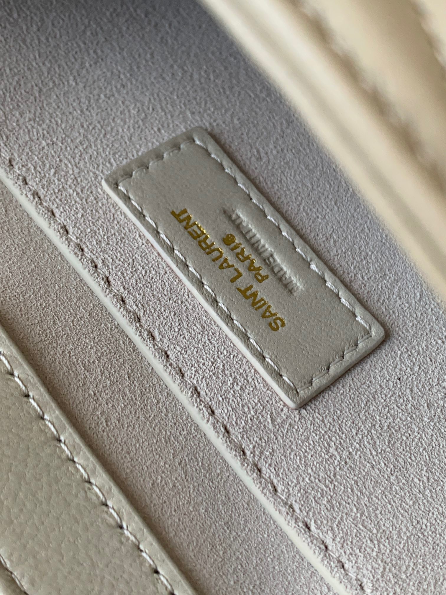 YSL Le57