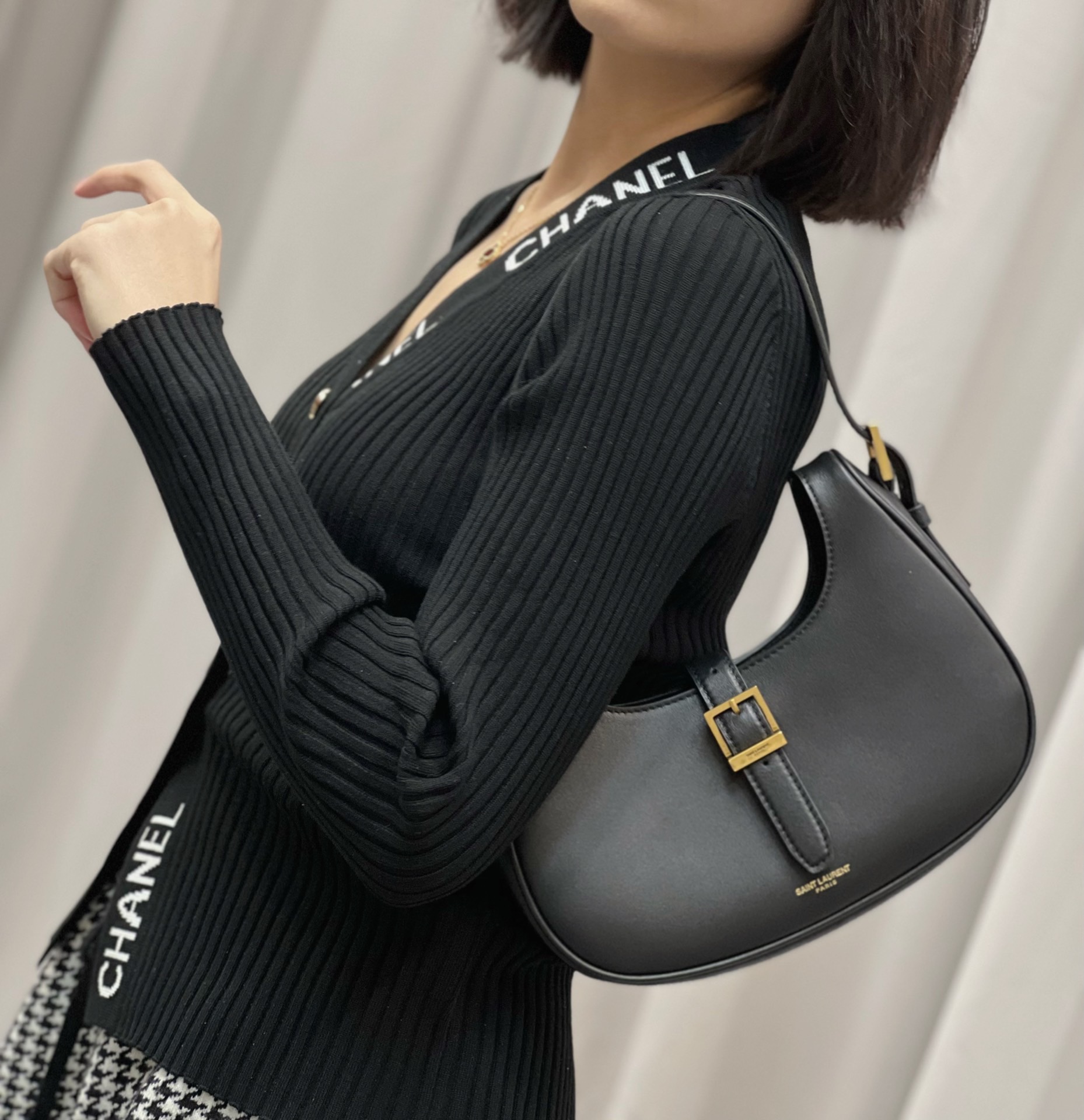 YSL Hobo 672615