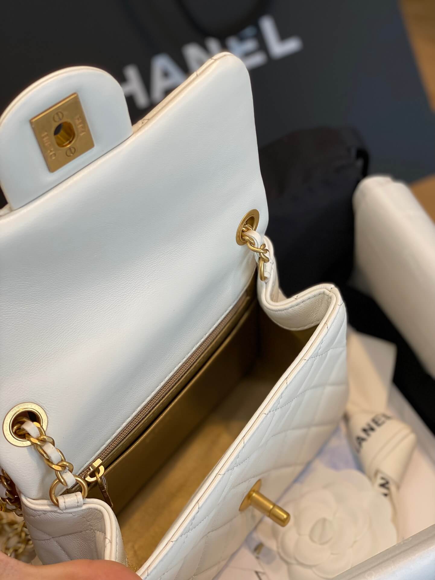 CC Mini Flap