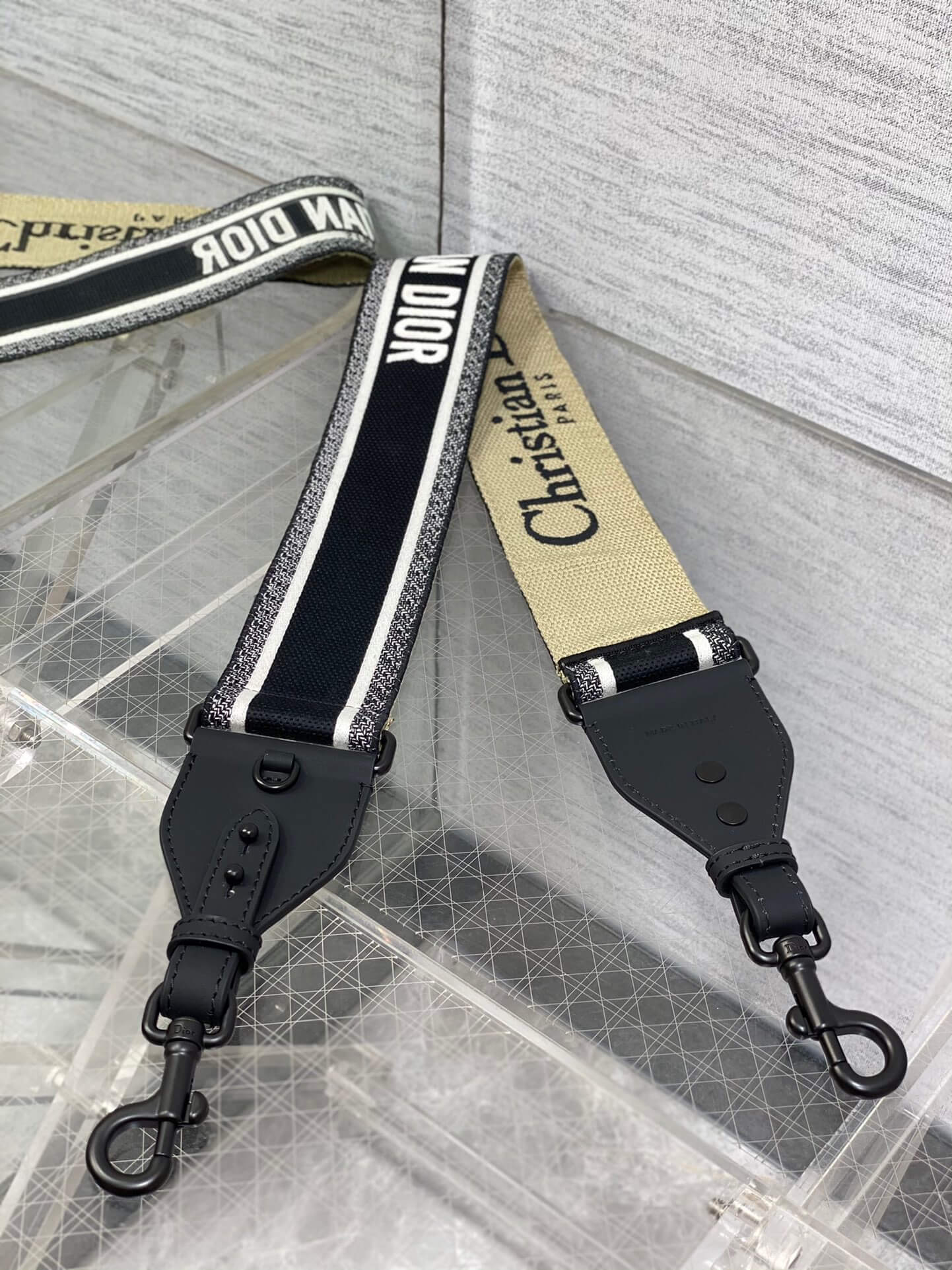 CD Strap