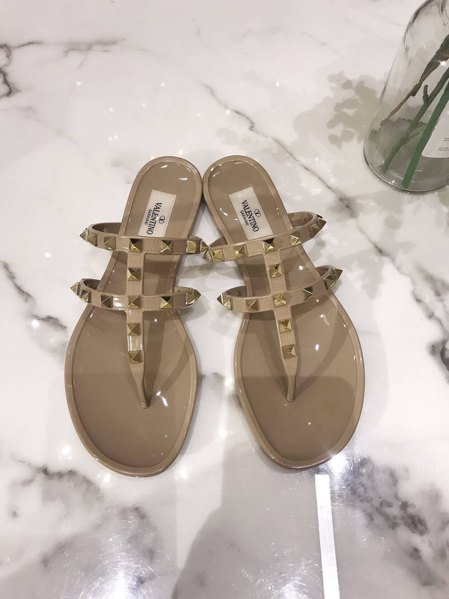 VALEN Slippers