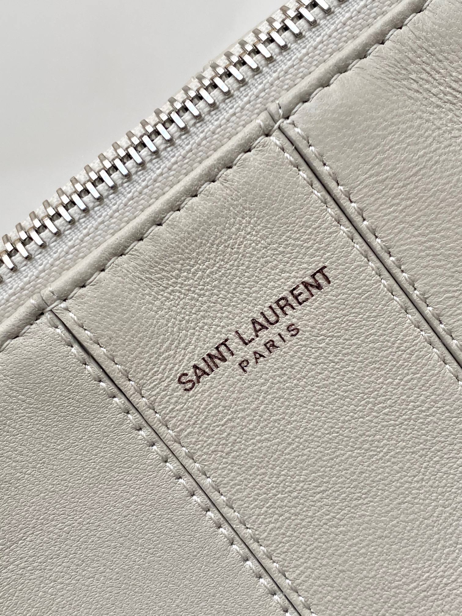 YSL Monogramme 667490