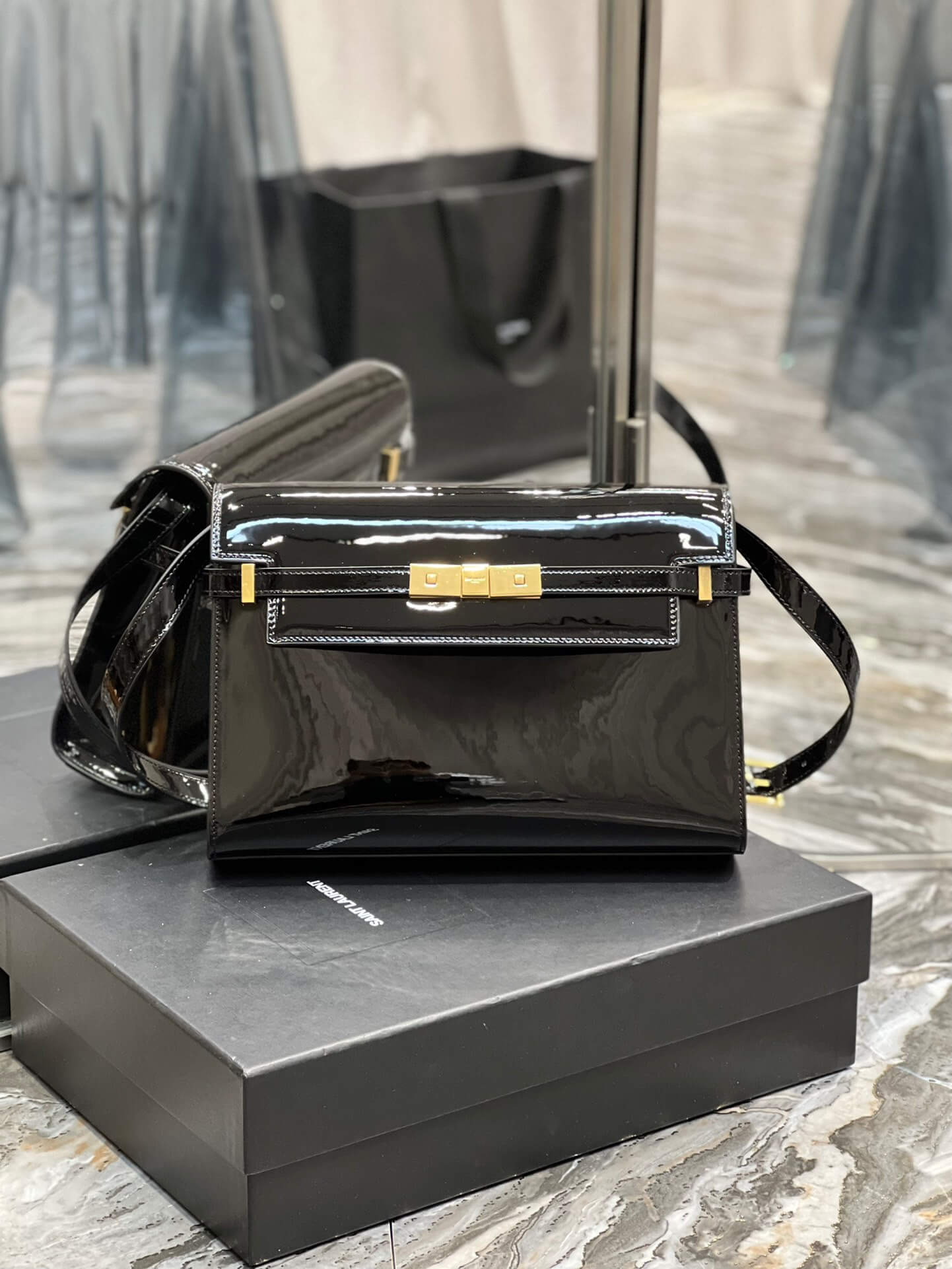 YSL Manhattan