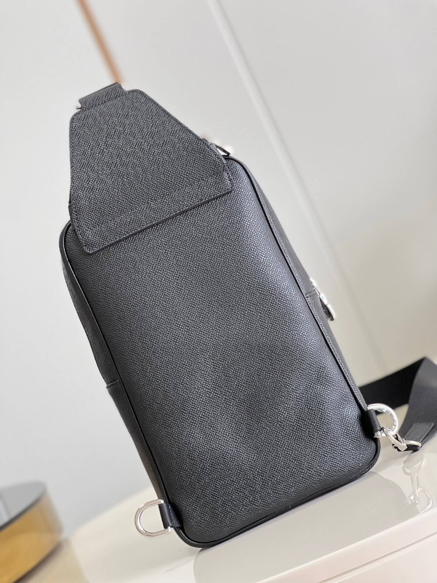 LOUIV Men Belt Bag