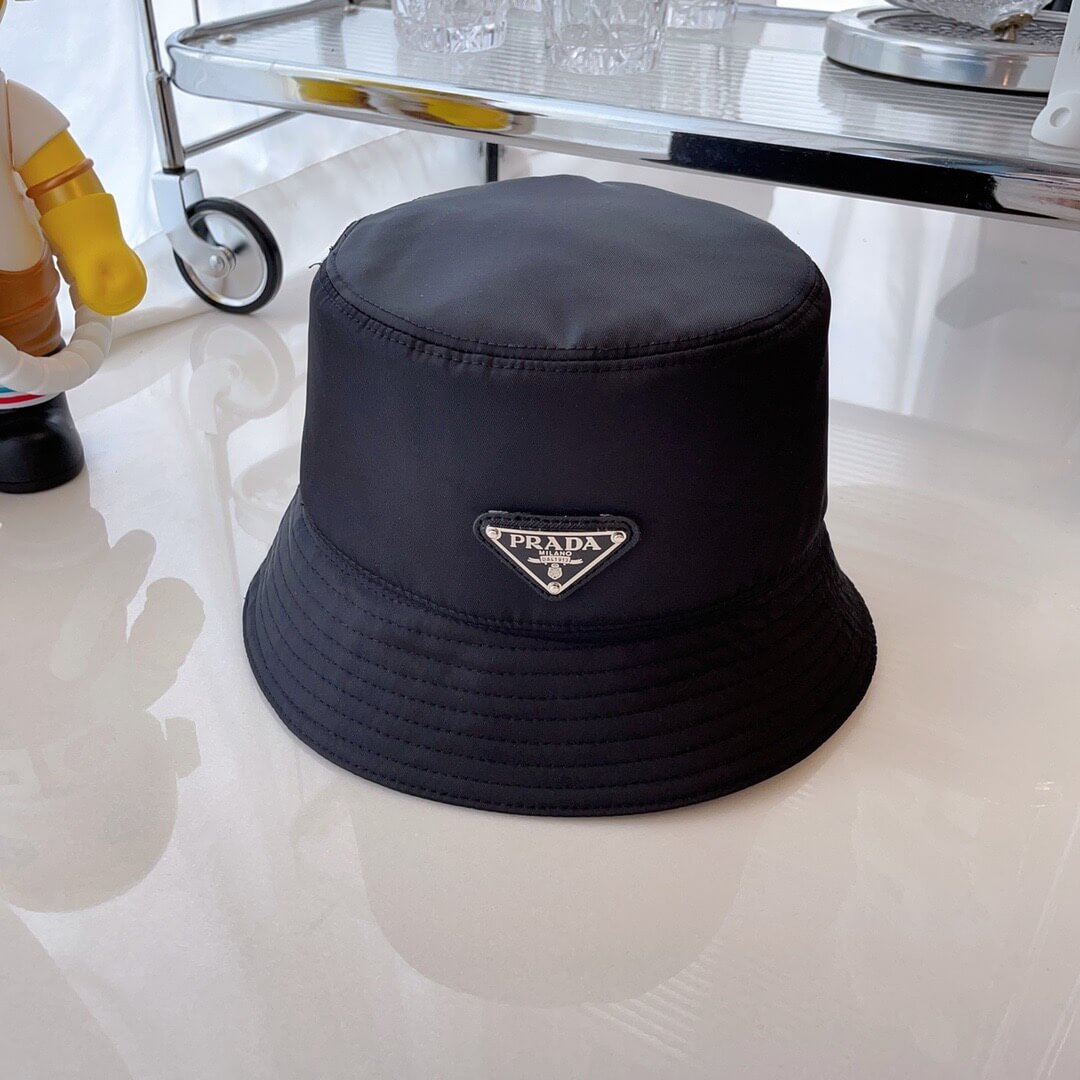 Bucket Hat