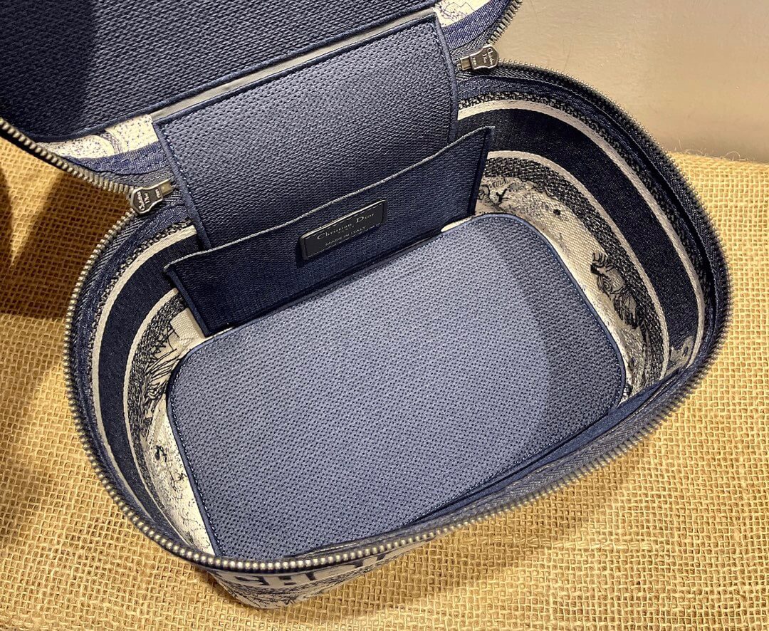CD Vanity