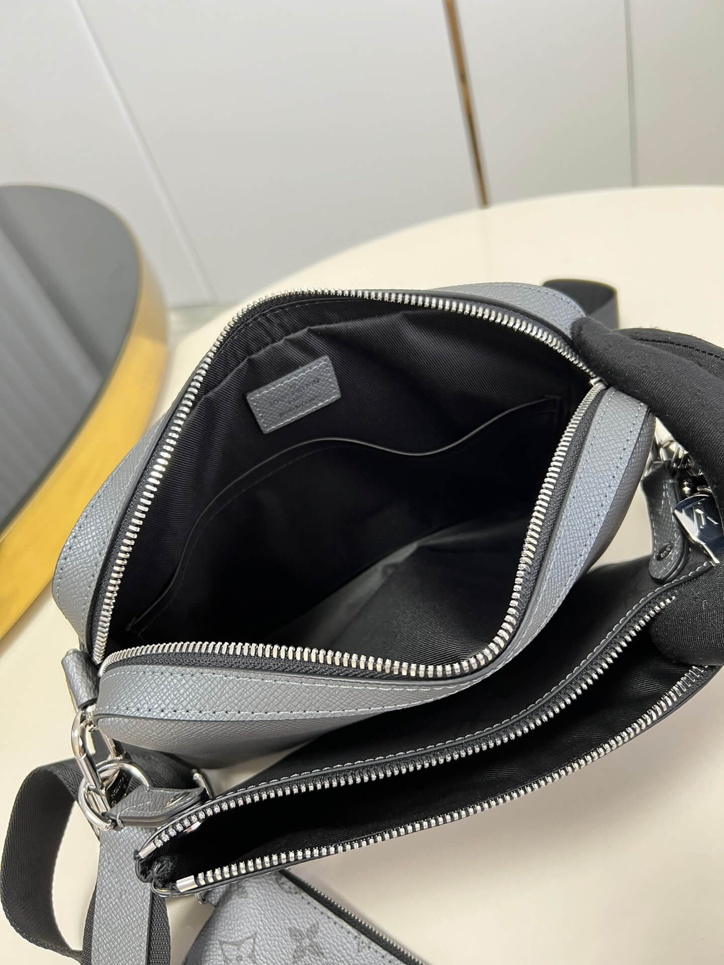 LOUIV Eclipse Messenger Bag